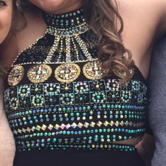 Prom dress - Picture 4 of 5